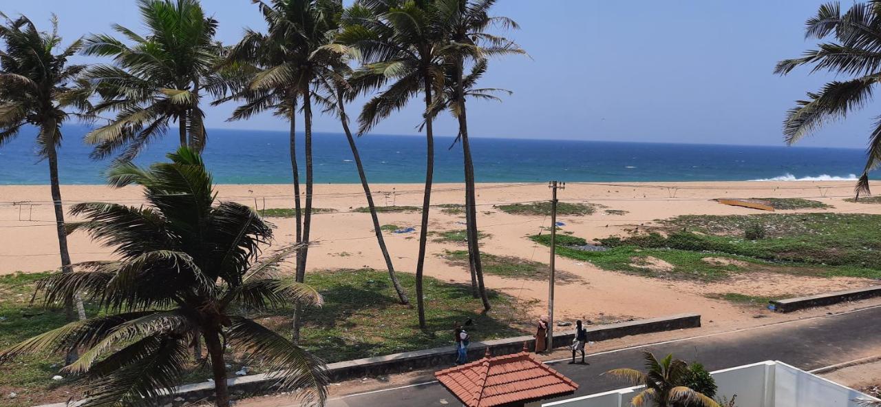 Poovar Sea View Rooms And Boating Family & Couple Only Eksteriør billede
