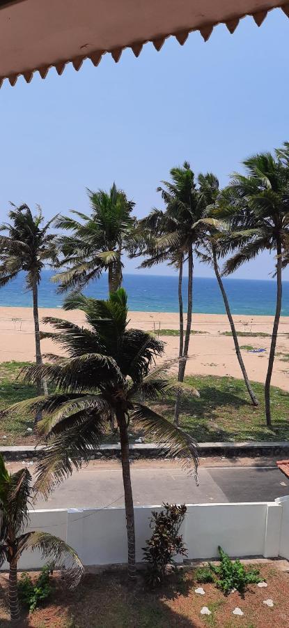 Poovar Sea View Rooms And Boating Family & Couple Only Eksteriør billede